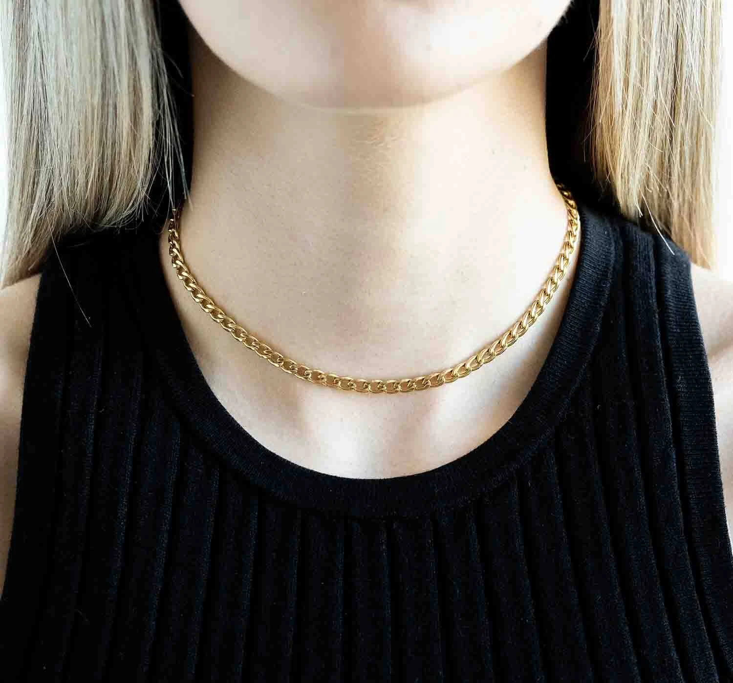 Chain Choker | Gold 3 Chain Choker | Gold