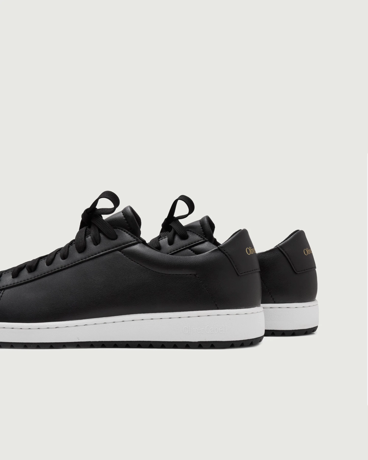 Low 1 Golf | Black 5 Low 1 Golf | Black - Image 3