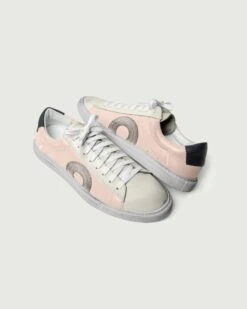 Low 1 | Osaka -Oliver Cabell osakaa4. 7c5ddccf 877a 4d74 a3e6 f5e284b939a2